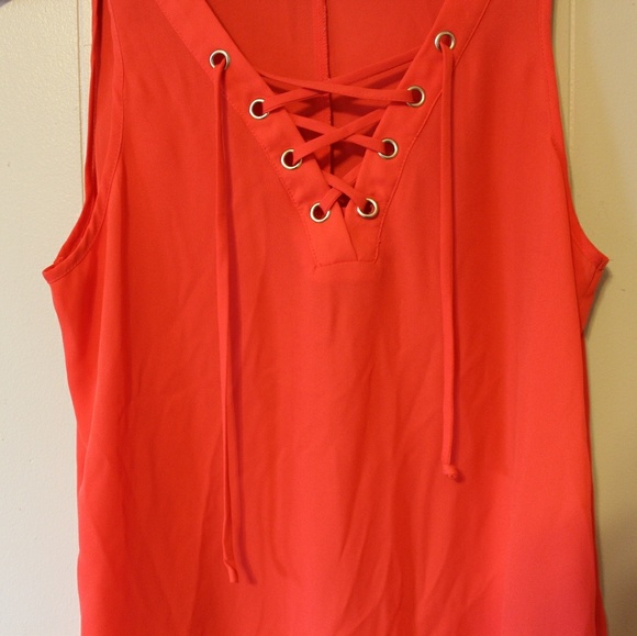 Coral Lace Up Tank Shirt V-Neck - Picture 5 of 8
